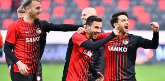 Gaziantep FK, Karagümrük’ü rahat geçti. Gaziantep FK 3-1 Karagümrük.