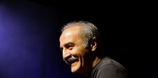 Yılmaz Erdoğan’dan ‘Münaşaka’… Tek kişilik oyun BluTv’de…