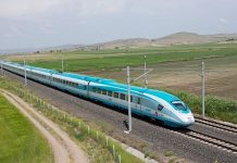 TCDD, Yüksek Hızlı Tren (YHT) seferlerine yüzde 20 civarında zam yaptı.