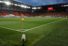 Seyircilere, stadyumlara girmek için hatırlatma aşısı zorunluluğu getirildi.