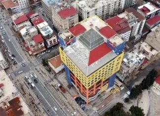 Google,ın, “Dünyanın en saçma binası” maddesi boşa düştü: O bine yıkılıyor!