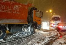İstanbul’da etkili olan şiddetli kar yağışı nedeniyle yeni önlemler; otogarlar, AVM, uçak seferleri…