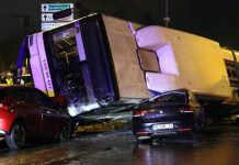 Ankara’da feci kaza! Otobüs, 2 otomobilin üzerine devrildi. Çok sayıda yaralı var.
