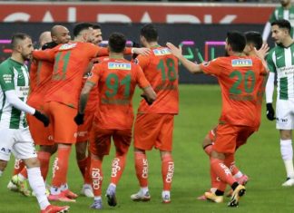 Alanyaspor, Giresun deplasmanından 3 puanla dönüyor. Giresunspor 1-3 Alanyaspor