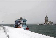 İstanbul’da kar kalınlığı bazı bölgelerde 50 santimi aştı.