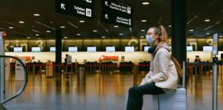 Avrupa Birliği ülkelerine seyahatte sadece Moderna, BioNTech, AstraZeneca, Johnson ve NovaVax aşıları geçerli sayılacak.