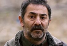 Sinema ve dizi oyuncusu Ayberk Pekcan hayatını kaybetti.