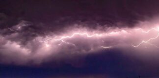 Dünyada gelmiş geçmiş en uzun şimşek Amerika Birleşik Devletleri’nde ‘çaktı’!