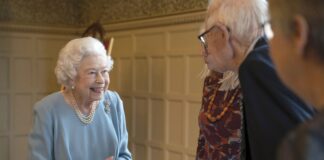 İngiltere Kraliçesi 2. Elizabeth, ölümünden sonra tahtın kral ve kraliçesini ilan etti!