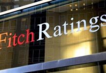 Fitch Türkiye’nin kredi notunu düşürdü