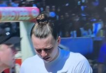 Yeni Zelandalı kadın defans oyuncusu ABD’ye karşı kendi kalesine hat-trick yaptı!