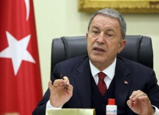 Milli Savunma Bakanı Hulusi Akar koronavirüse yakalandı