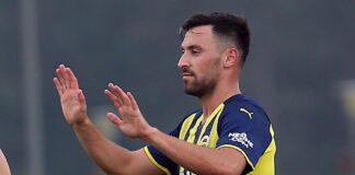 Fenerbahçe resmen açıkladı; Sinan Gümüş takımdan ayrıldı