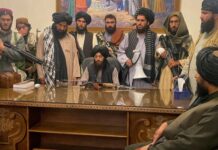 Dünya işte böyle bir yer: Taliban, diyalog ve barışçıl yollarla çözüm çağrısı yaptı!