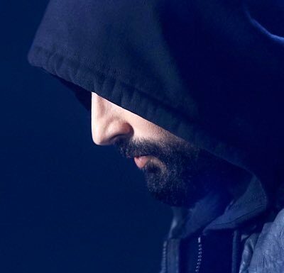 Tarkan: “Zeytin ağaçlarımız katlediliyor. Çok üzülüyorum, yazıklar olsun”
