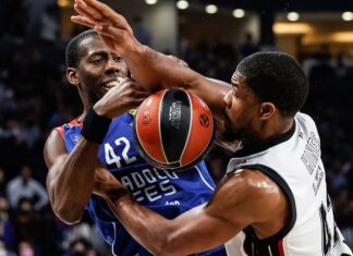 Anadolu Efes kendi sahasında Armani Exchange Milano’ya kaybetti