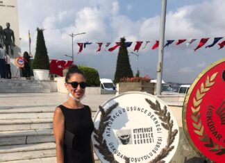 Kent Ekranı Yazarı, Gazeteci Burcu Uğur ADD Üsküdar Genel Kurulunda başkanlığa aday oldu.