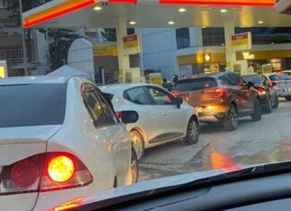 Benzin ve motorinde bu gece de zam var!