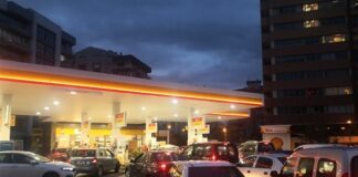 Sektör kaynakları: Benzin ve motorine bu gece yine zam gelecek!