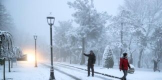 İstanbul’da ‘komik’ bir kış; Gâh Kar Yağıyor, Gâh Güneş!