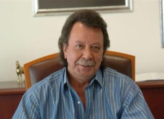 Gazeteci Taner Atilla hayatını kaybetti.