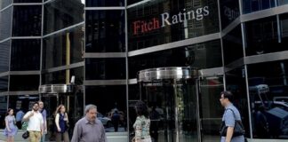 Fitch Türkiye için dolar, büyüme, faiz ve enflasyon tahminlerini açıkladı