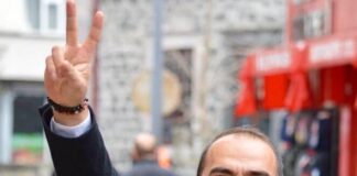 “Devrimciyim, Müslümanım, Saadet Partiliyim ve ailem CHP’li”