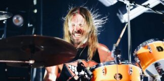 Müzik dünyası şokta! Foo Fighters’ın davulcusu Taylor Hawkins yaşamını yitirdi
