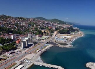 Belediye elektrik borcunu ödeyemedi, 42 bin nüfuslu ilçe susuz kaldı!