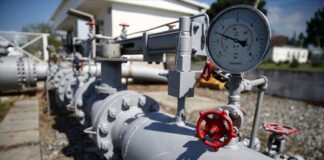 AB’den Rusya’ya yaptırım. Rusya’dan alında petrol yüzde 90 azaltılıyor!