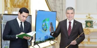 Babanın yerine oğlu geldi; Türkmenistan’da devlet başkanlığı seçimini, Serdar Berdimuhamedov kazandı.