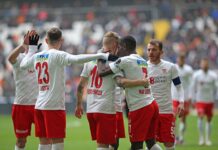 Adana’da, Pedro Henrique’nin hat-trick yaptığı maçta 3 puan Sivasspor’un.