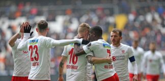 Adana’da, Pedro Henrique’nin hat-trick yaptığı maçta 3 puan Sivasspor’un.