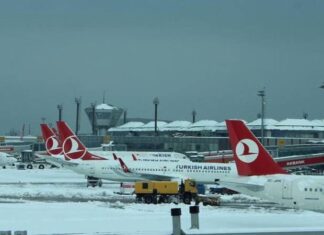 İstanbul’da kar nedeniyle uçuşlarda kısıtlama.