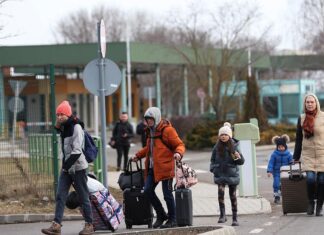660 bini aşkın Ukrayna’lı ülkesini terk etti