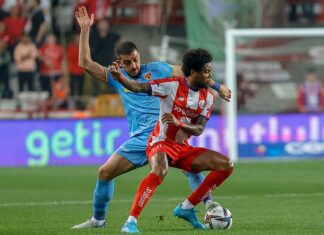 Puanlar paylaşıldı, Antalyaspor’un galibiyet serisi sonlandı