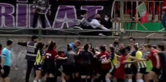 Kadınlar maçında kavga; Amed-Fenerbahçe maçının son dakikasında ortalık karıştı