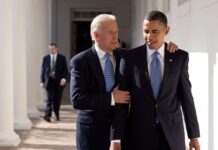 Obama 5 yıl sonra ilk kez Beyaz Saray’da!