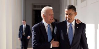 Obama 5 yıl sonra ilk kez Beyaz Saray’da!