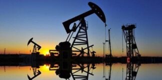 PETROL FİYATINDA DÜŞÜŞ SÜRÜYOR, AKARYAKITA YANSIMIYOR