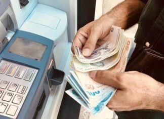 Yaklaşık 13.5 milyon vatandaşa yapılacak bayram ikramiyesinin ödeme tarihi belli oldu.