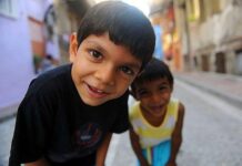 Türkiye’de çocuk nüfus oranı 50 yılda neredeyse yarı yarıya azaldı!