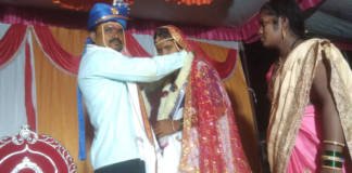 Damat sarhoş olup düğününe geç kalınca gelinin babası kızını başkasıyla evlendirdi!