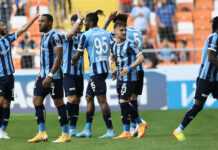 Adana Demirspor 3 puanı 3 golle aldı