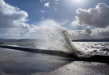 İzmir’de fırtına etkili oluyor!