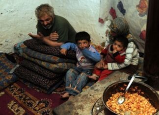 En düşük hanehalkı geliri Van, Muş, Bitlis ve Hakkari’de.