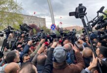 Özdağ Soylu’ya gitti; Polis durdurdu!