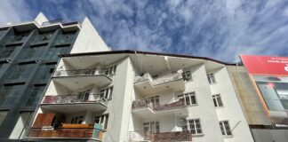 Karısıyla 2 çocuğunu öldürdü; intihar etmek istedi; ölmedi!