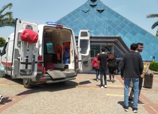 Bursa’da Zafer Plaza’da bir AVM’nin çökme meydana geldi; AFAD ekipleri sevk edildi