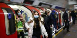 “Sağlık kuruluşları ve toplu taşımalarda maske uygulaması bir hafta, 10 güne kadar kalkabilir.”